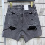 SHORT GRIS BRILLO
