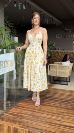 Vestido brisa floral - Imagen 3